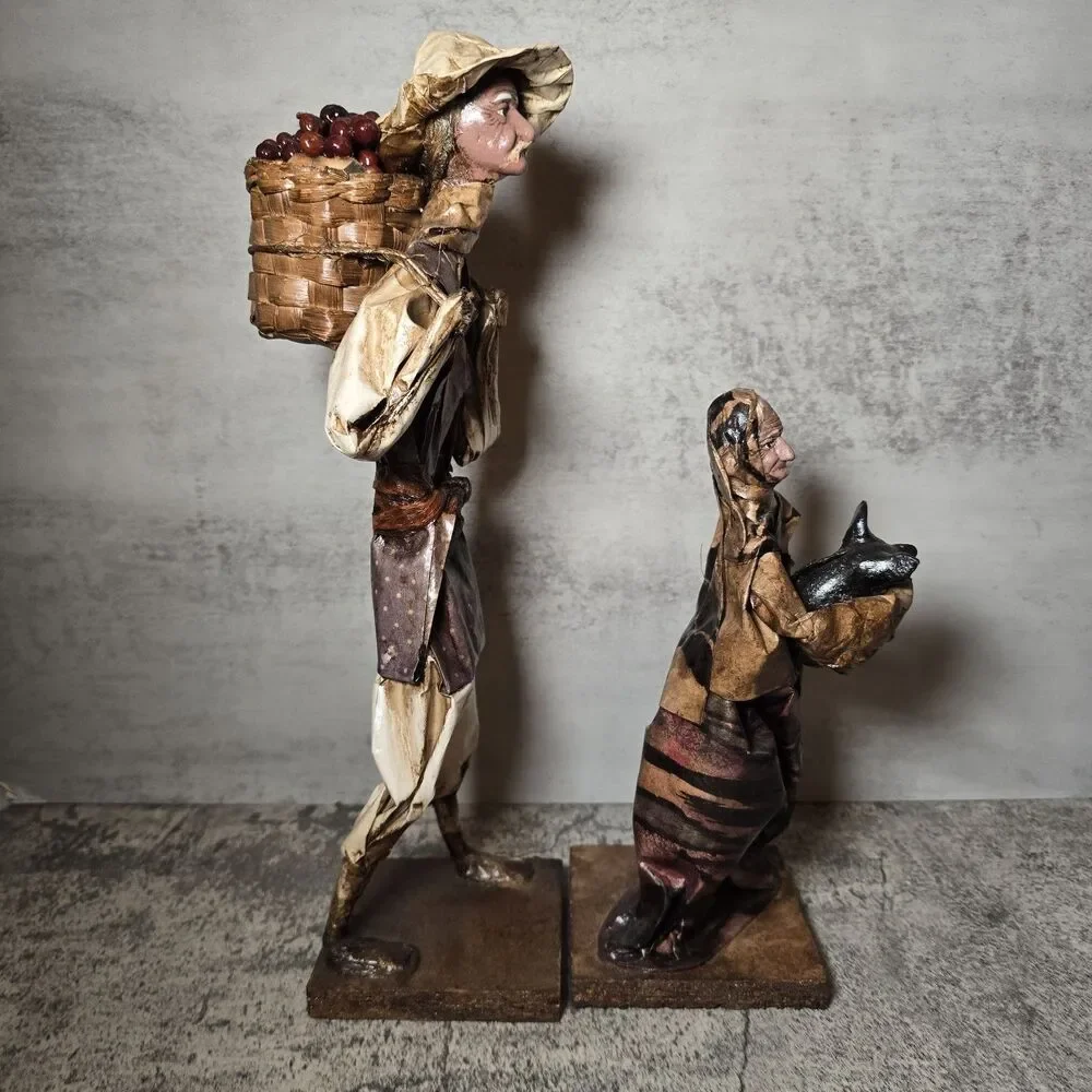 Unique  Vtg Paper & Clay Mexican Folk Art Figures Man And Woman Handmade 11.5”